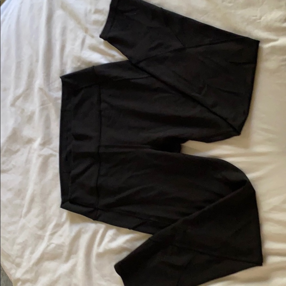 Lululemon Leggings (in movement tights-everlux)25”